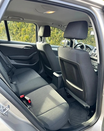 BMW X1 cena 49999 przebieg: 149500, rok produkcji 2014 z Zawiercie małe 596